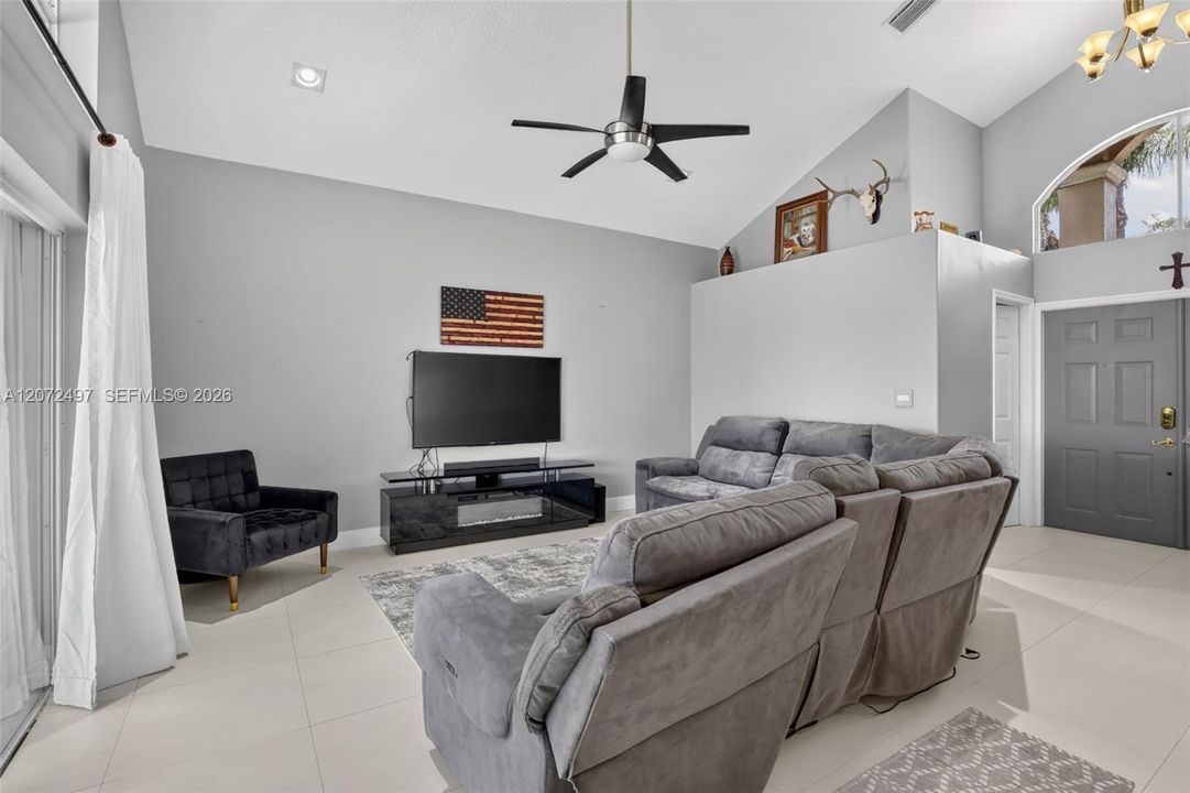 For Sale: $849,900 (4 beds, 3 baths, 2078 Square Feet)