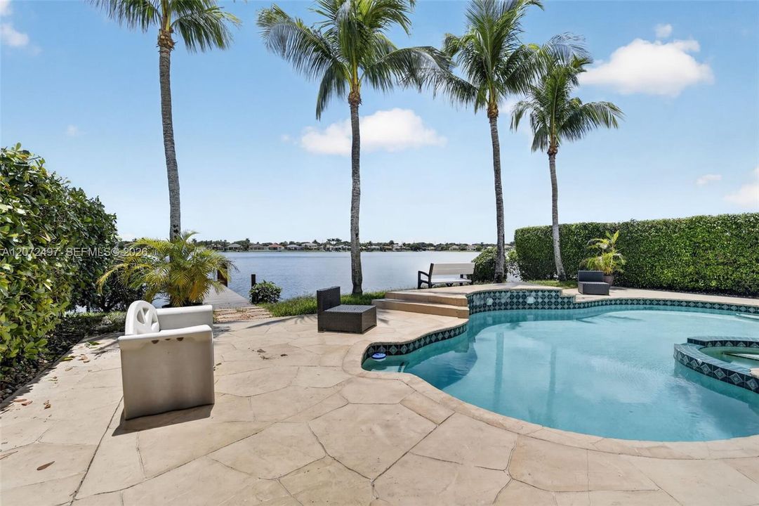 For Sale: $849,900 (4 beds, 3 baths, 2078 Square Feet)