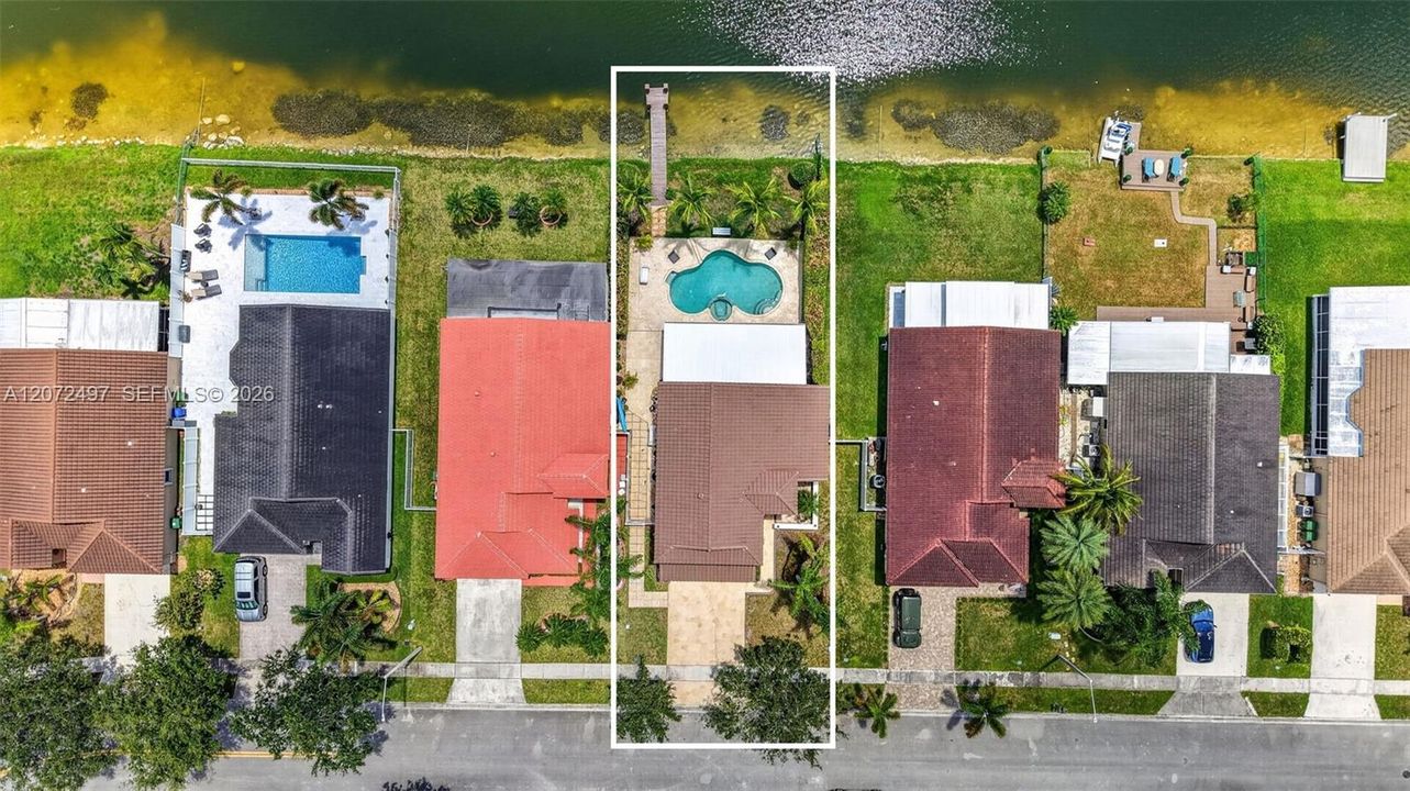 For Sale: $849,900 (4 beds, 3 baths, 2078 Square Feet)