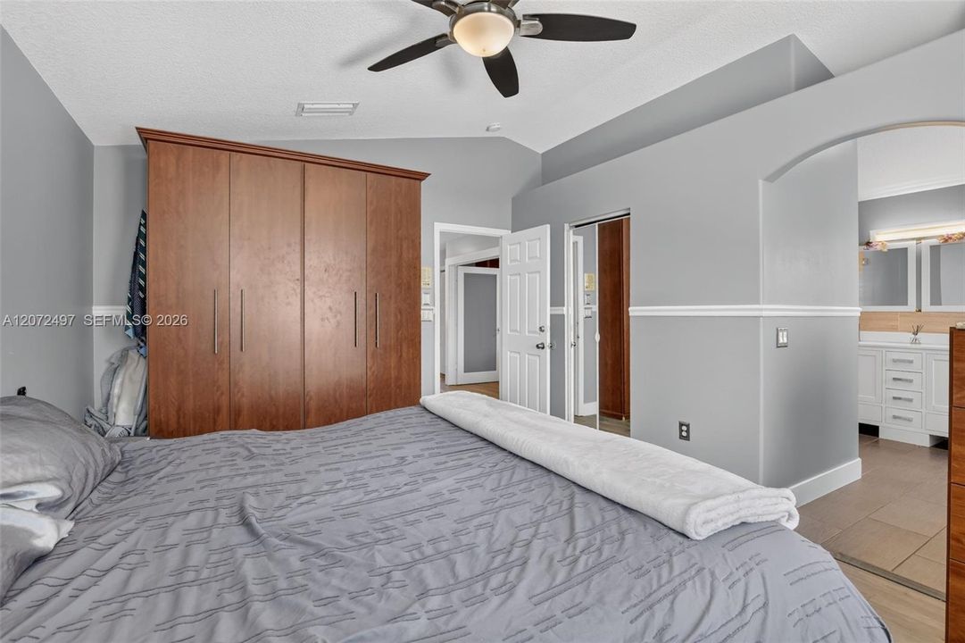 For Sale: $849,900 (4 beds, 3 baths, 2078 Square Feet)