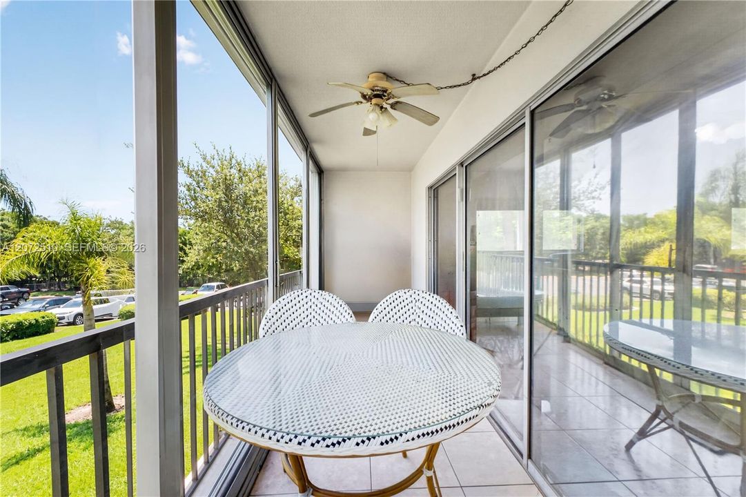 For Sale: $275,000 (2 beds, 2 baths, 1533 Square Feet)