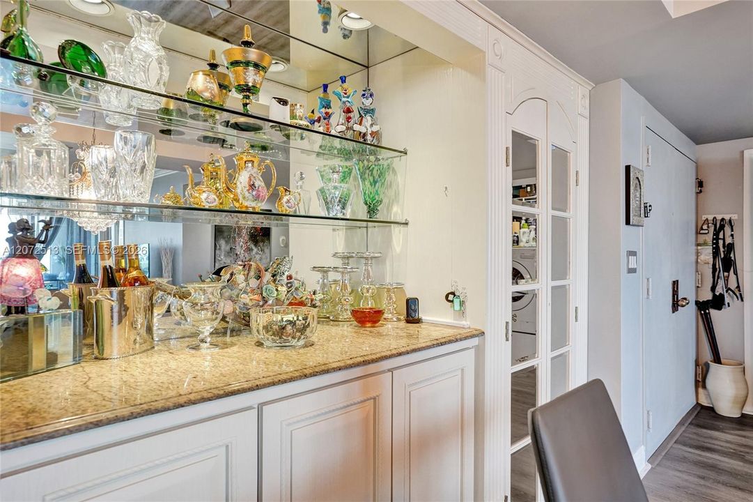 En Venta: $330,000 (2 camas, 2 baños, 1638 Pies cuadrados)
