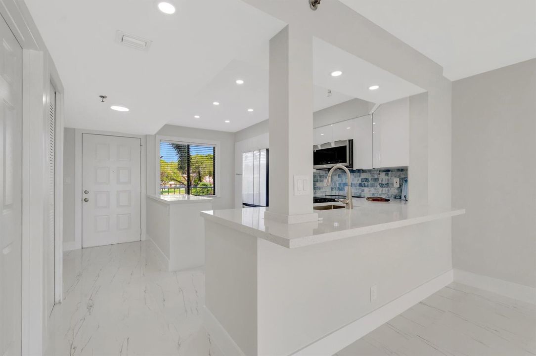 Front Entrance/Kitchen
