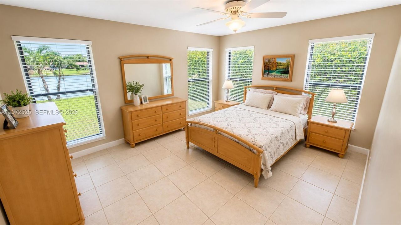 En Venta: $939,900 (4 camas, 2 baños, 1873 Pies cuadrados)