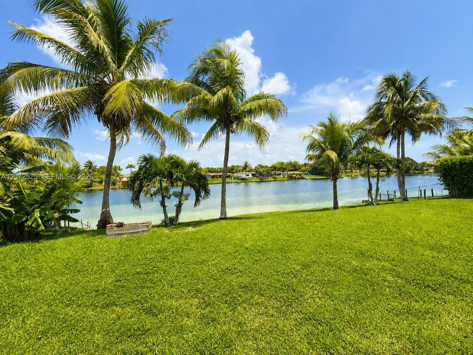 En Venta: $939,900 (4 camas, 2 baños, 1873 Pies cuadrados)