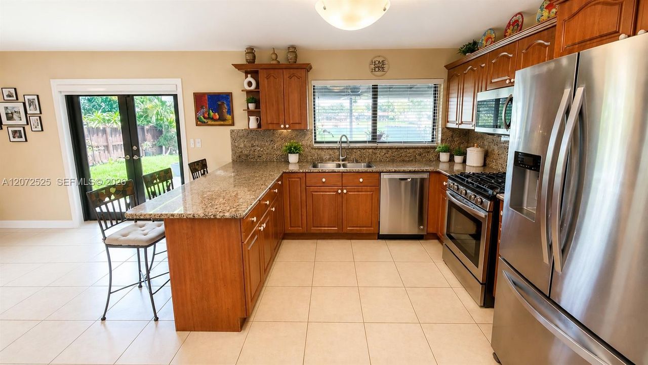 En Venta: $939,900 (4 camas, 2 baños, 1873 Pies cuadrados)