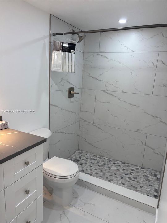 В аренду: $2,550 (2 спален, 2 ванн, 1210 Квадратных фут)