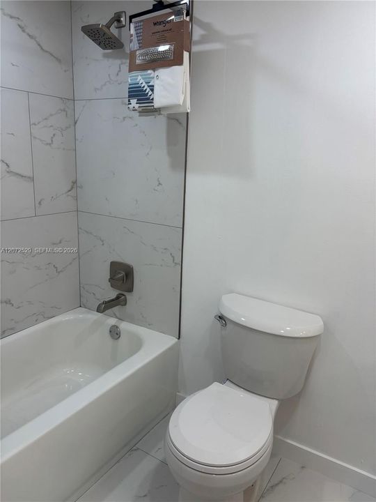 В аренду: $2,550 (2 спален, 2 ванн, 1210 Квадратных фут)