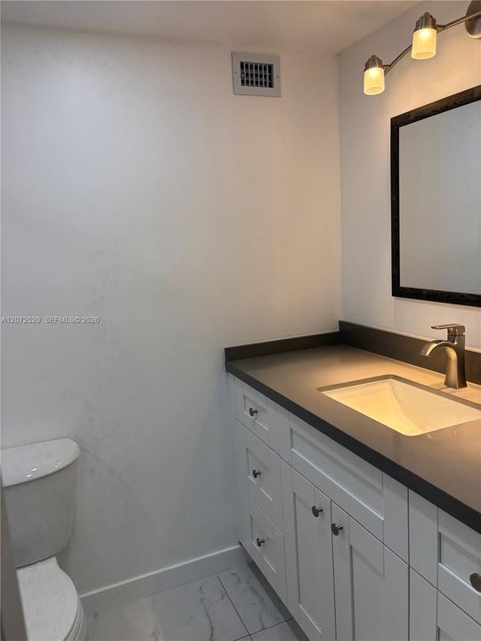В аренду: $2,550 (2 спален, 2 ванн, 1210 Квадратных фут)
