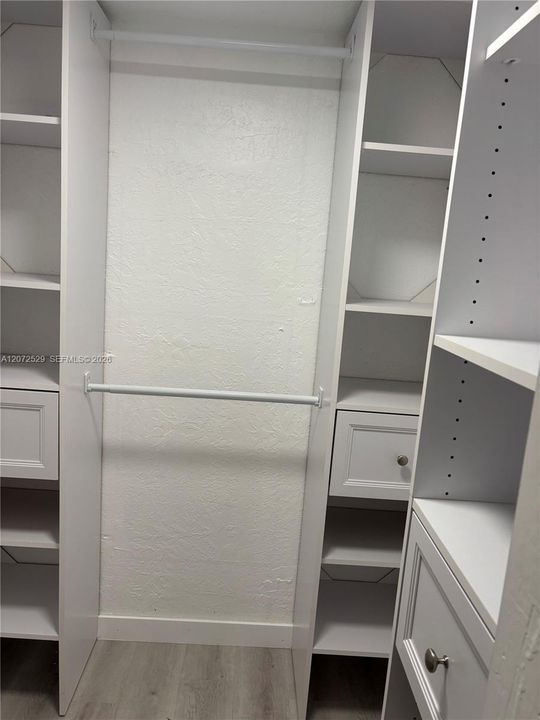 В аренду: $2,550 (2 спален, 2 ванн, 1210 Квадратных фут)