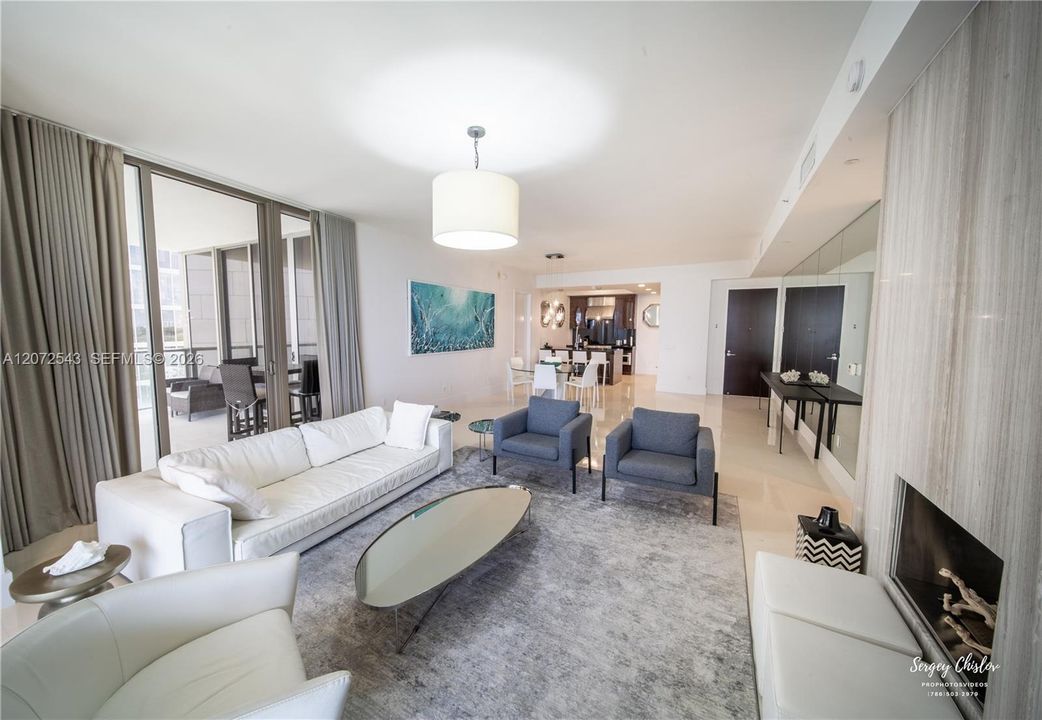 Active With Contract: $24,000 (2 beds, 2 baths, 1685 Square Feet)