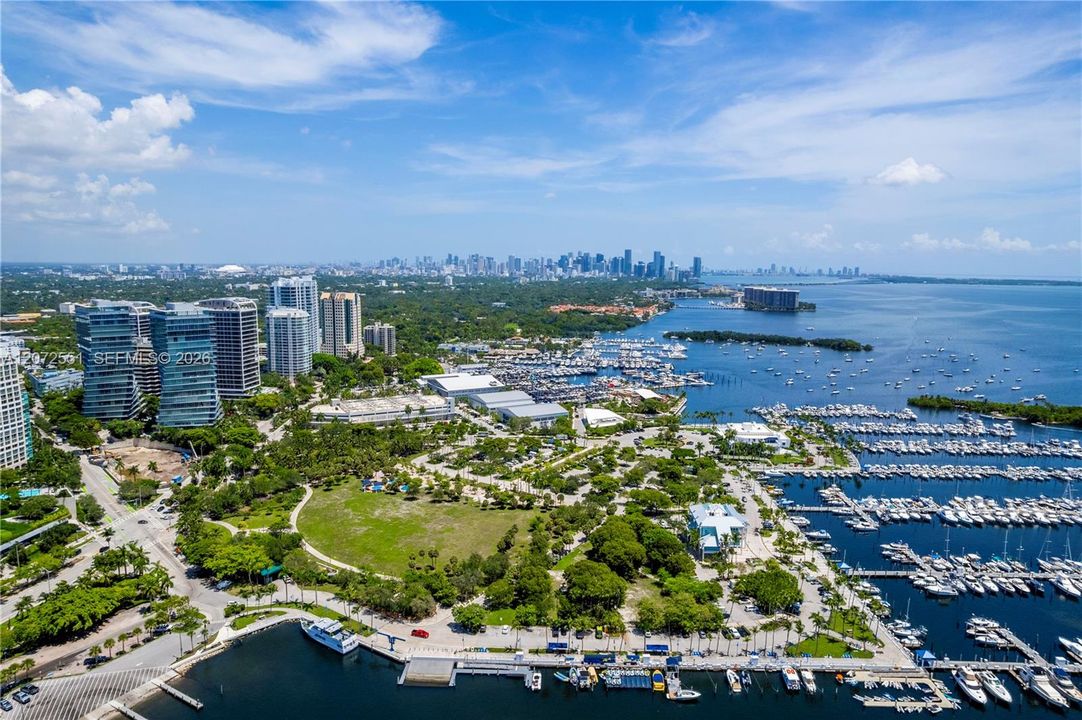 En Venta: $7,800,000 (4 camas, 5 baños, 3828 Pies cuadrados)
