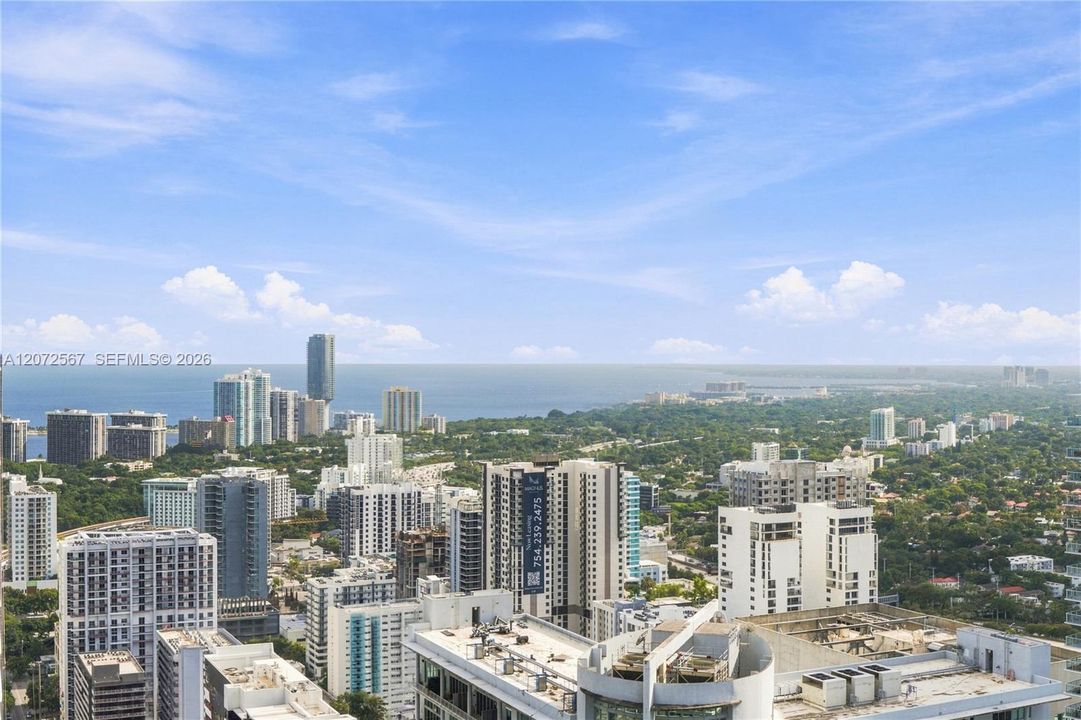 For Rent: $4,400 (2 beds, 2 baths, 1121 Square Feet)