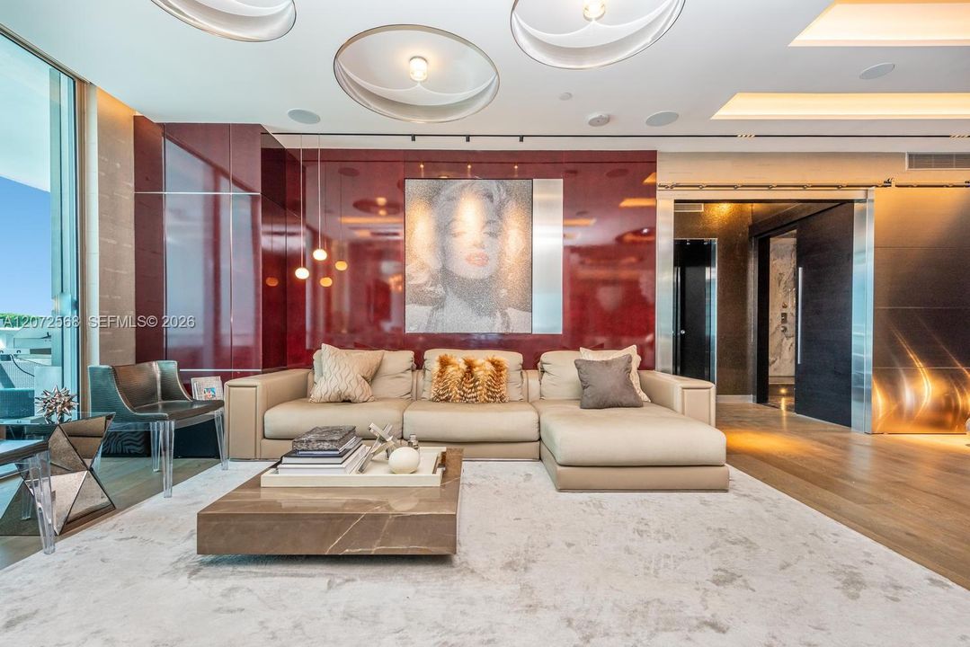 En Venta: $5,595,000 (2 camas, 2 baños, 1698 Pies cuadrados)