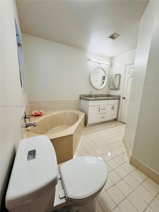 En Renta: $4,400 (4 camas, 2 baños, 1420 Pies cuadrados)