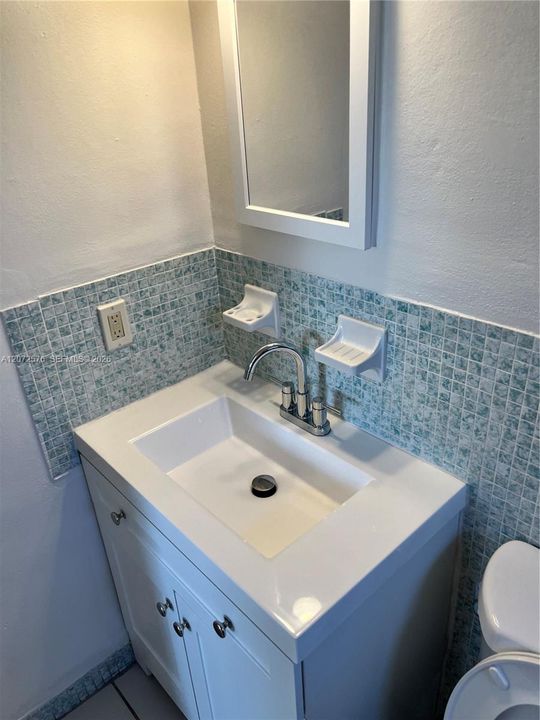 В аренду: $1,395 (1 спален, 1 ванн, 7680 Квадратных фут)