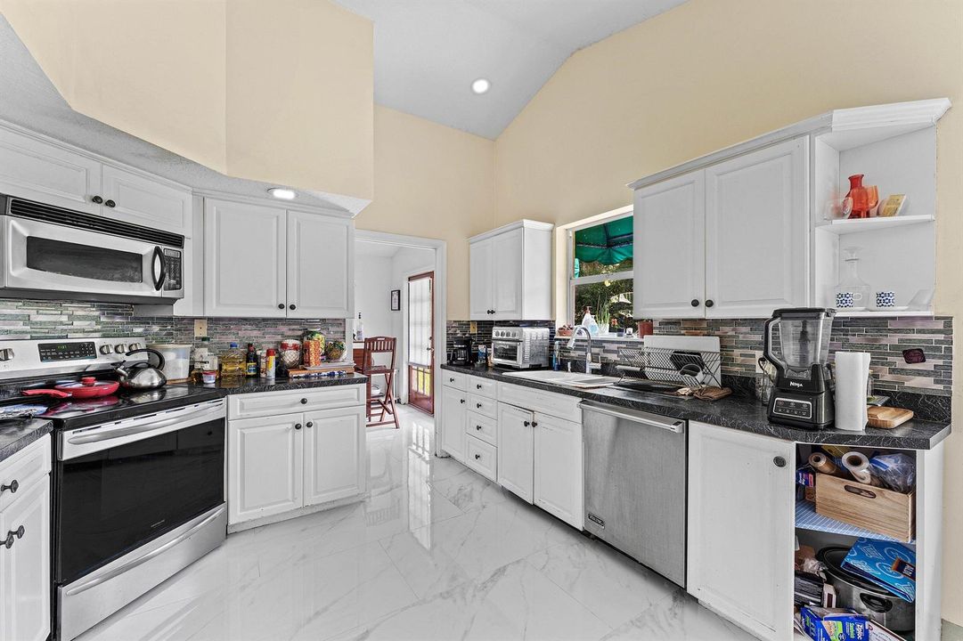 011-2350Northwest5thAvenue-BocaRaton-FL-