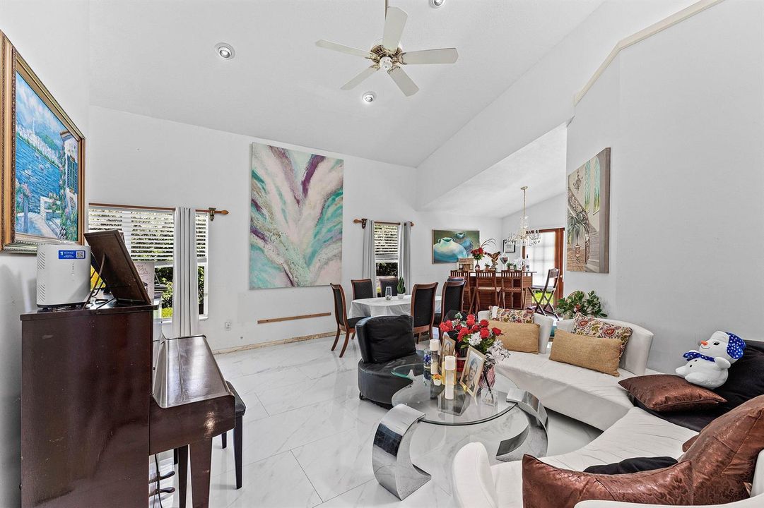 009-2350Northwest5thAvenue-BocaRaton-FL-