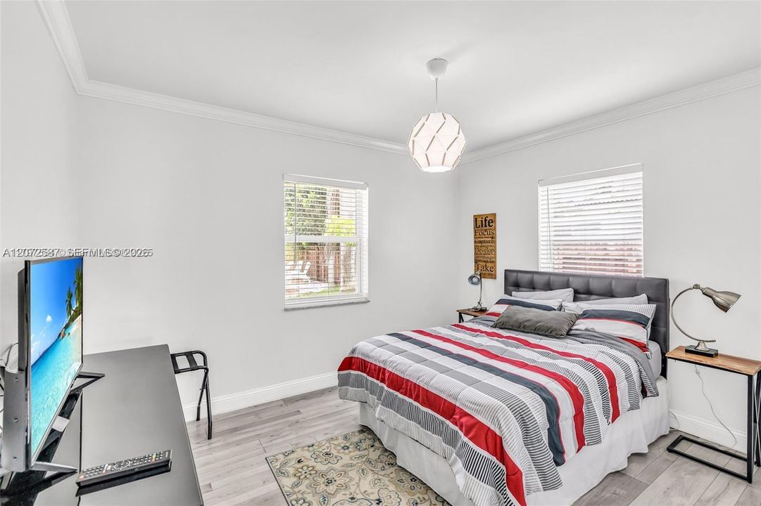 For Rent: $6,000 (4 beds, 3 baths, 1440 Square Feet)
