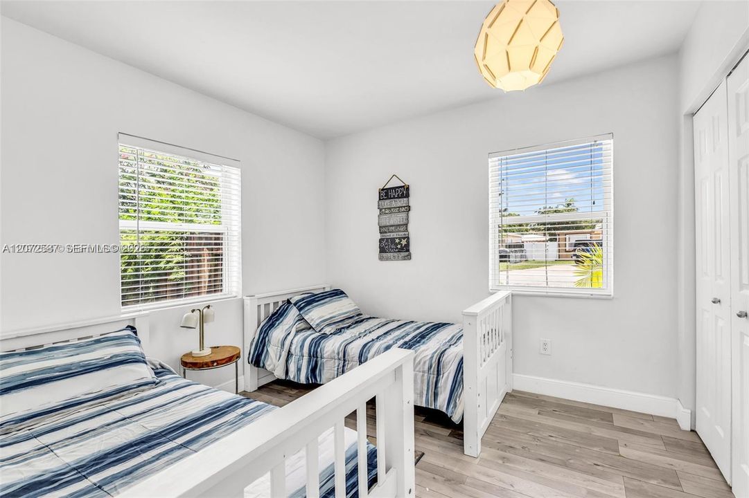 For Rent: $6,000 (4 beds, 3 baths, 1440 Square Feet)
