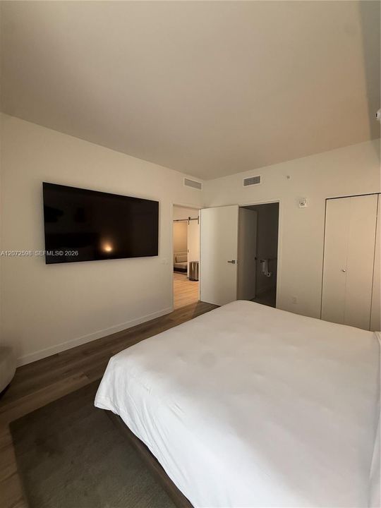 For Rent: $4,500 (1 beds, 2 baths, 0 Square Feet)