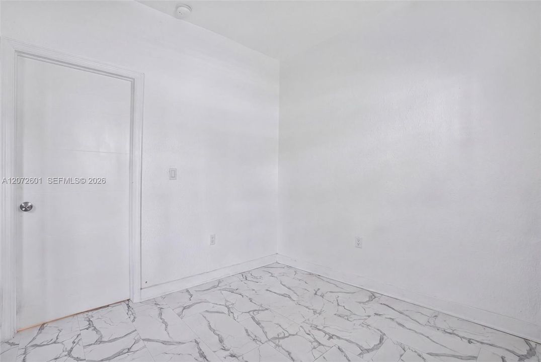 En Renta: $2,100 (1 camas, 1 baños, 912 Pies cuadrados)