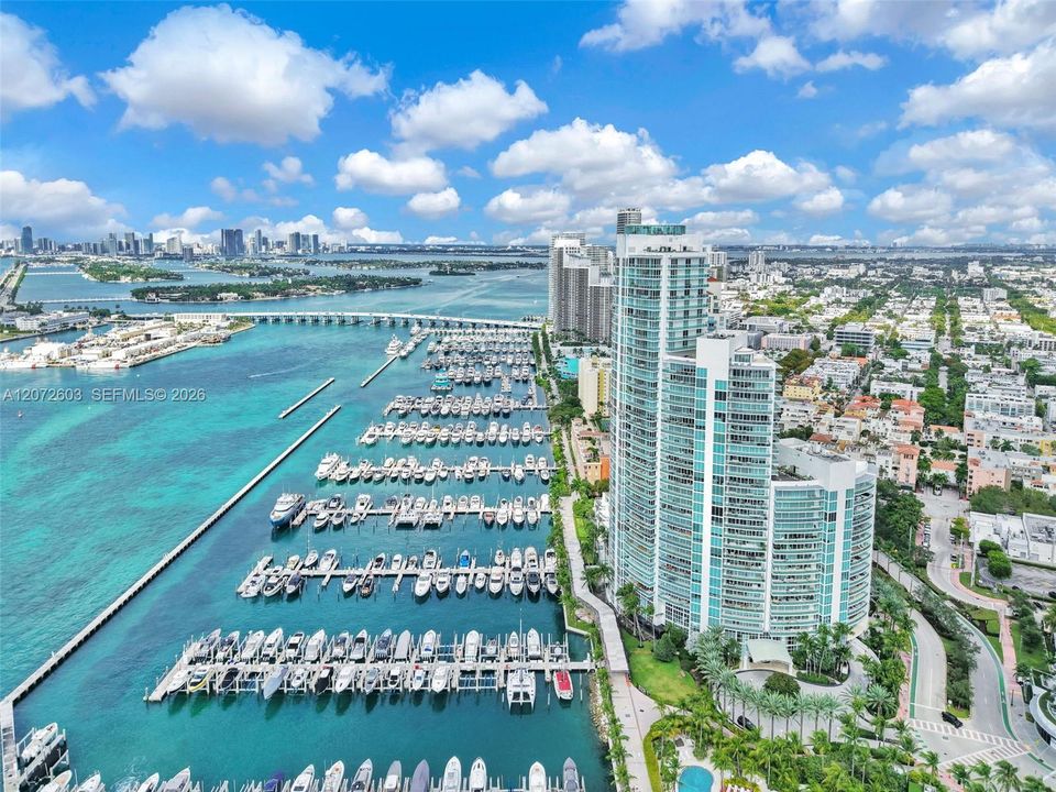 Active With Contract: $13,000 (1 beds, 1 baths, 1008 Square Feet)