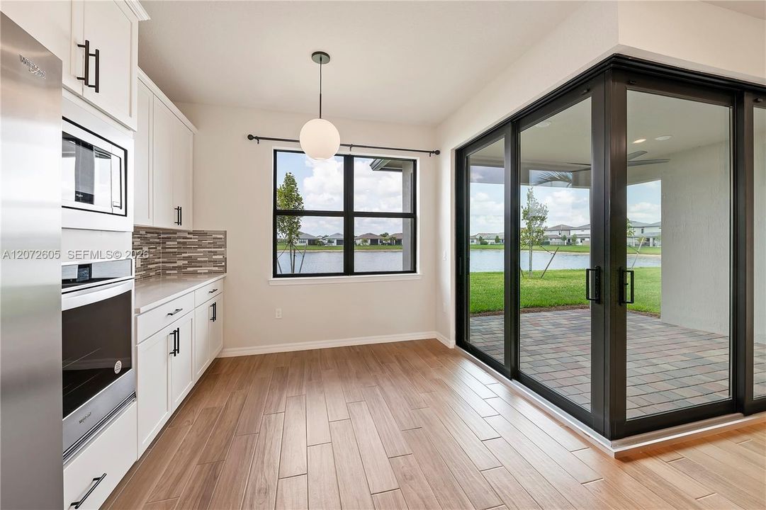 For Rent: $4,700 (3 beds, 2 baths, 2094 Square Feet)