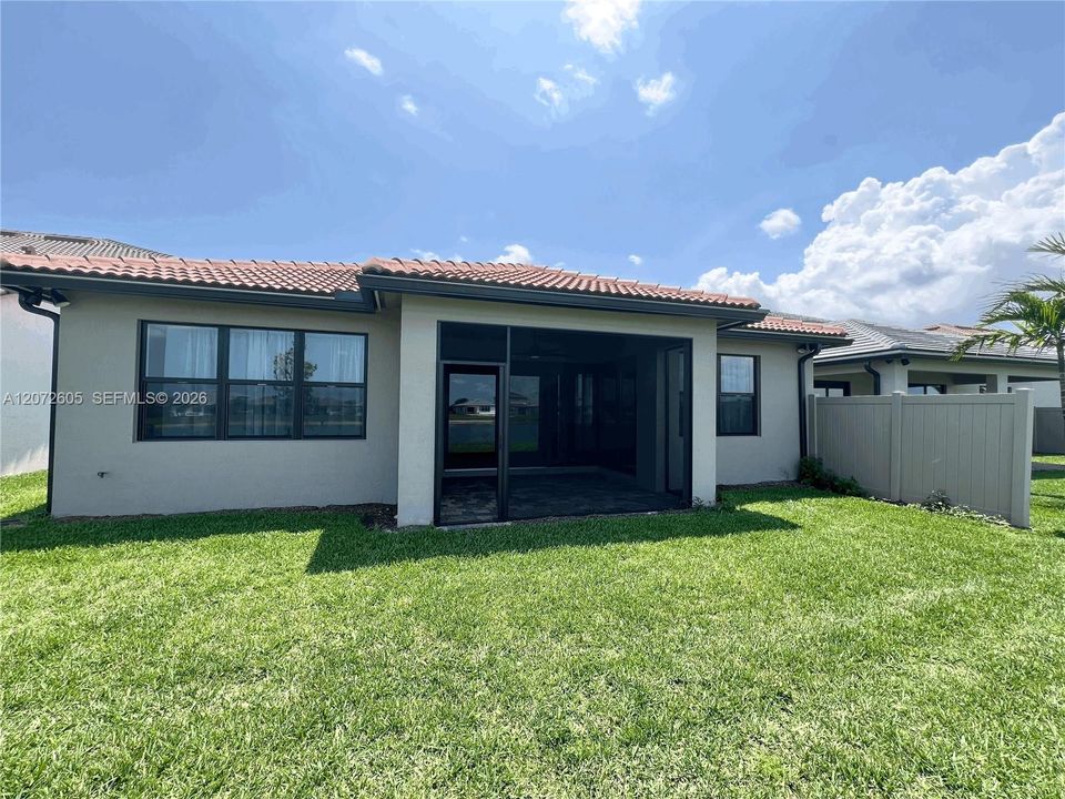 For Rent: $4,700 (3 beds, 2 baths, 2094 Square Feet)