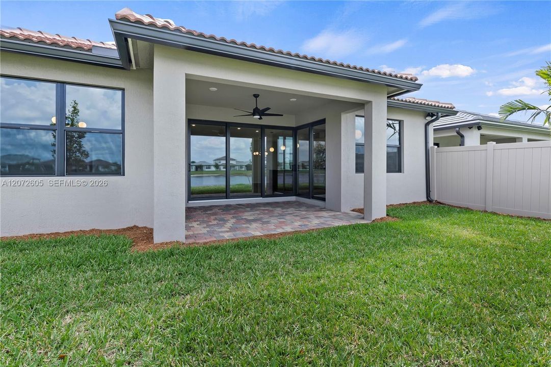 For Rent: $4,700 (3 beds, 2 baths, 2094 Square Feet)