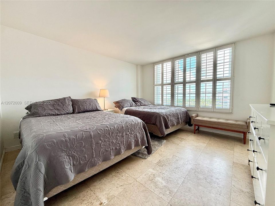 For Rent: $3,800 (2 beds, 2 baths, 1360 Square Feet)