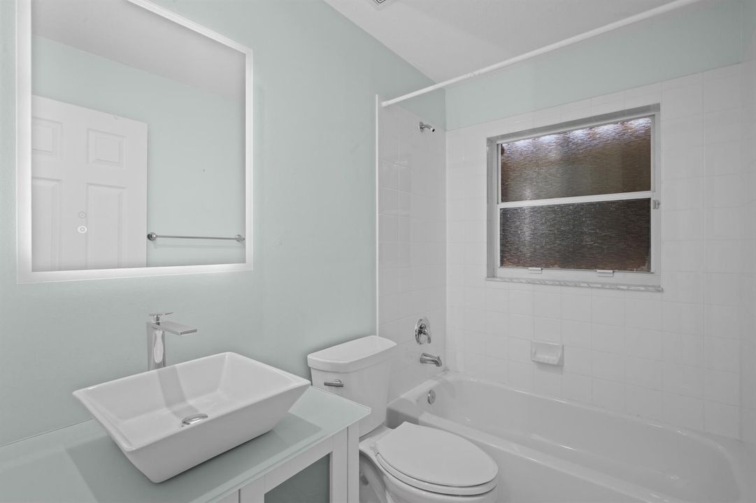 2nd Bathroom
