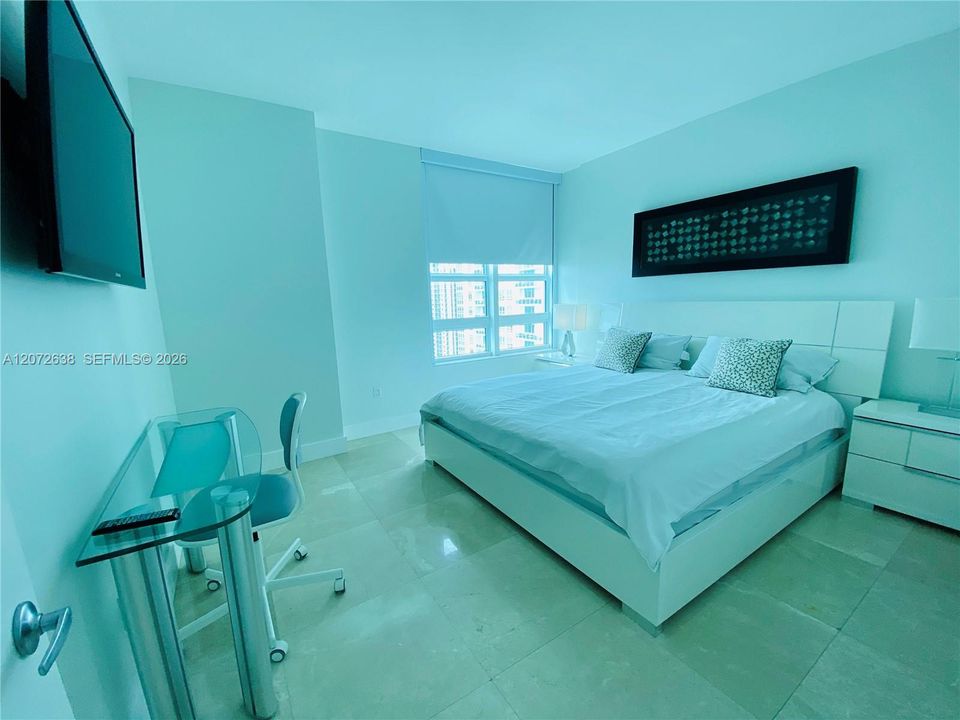 В аренду: $3,250 (1 спален, 1 ванн, 628 Квадратных фут)