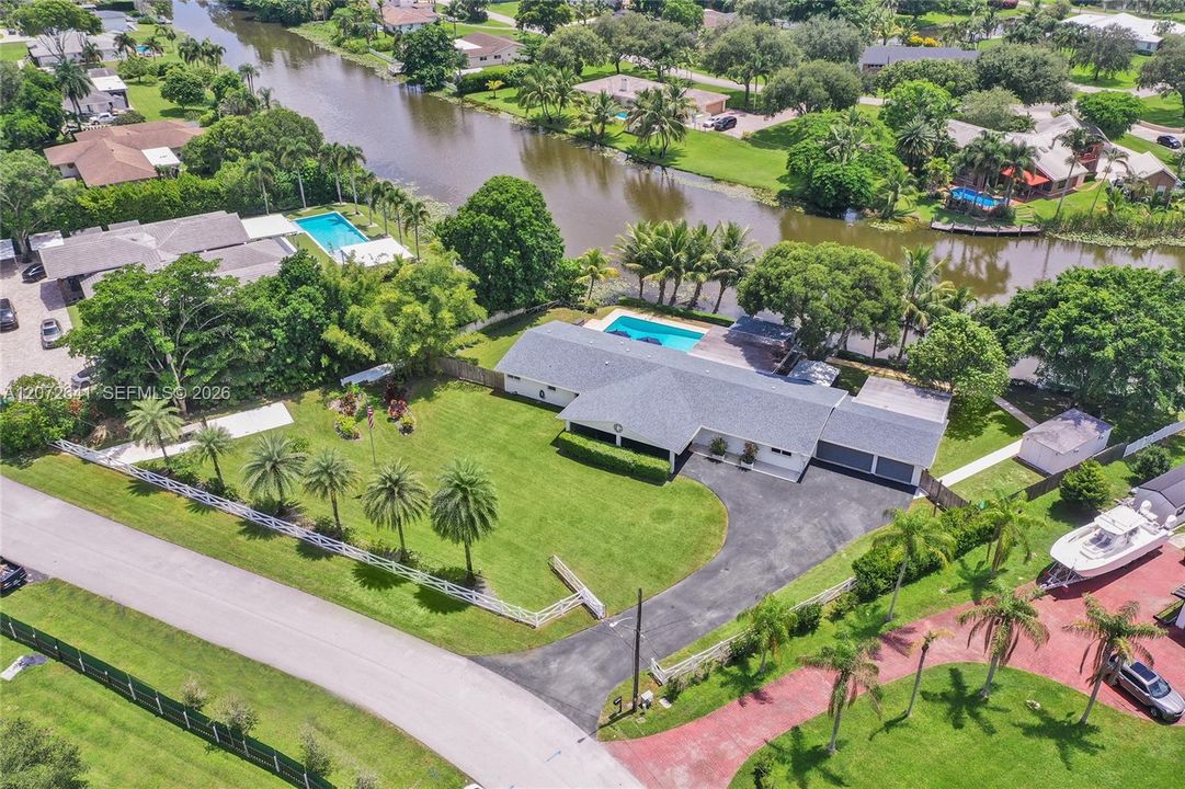 For Sale: $1,649,000 (4 beds, 2 baths, 4349 Square Feet)