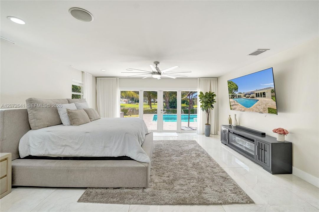 For Sale: $1,649,000 (4 beds, 2 baths, 4349 Square Feet)