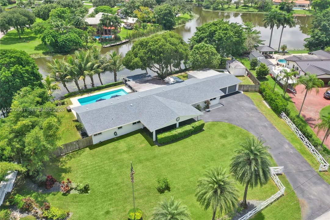 For Sale: $1,649,000 (4 beds, 2 baths, 4349 Square Feet)