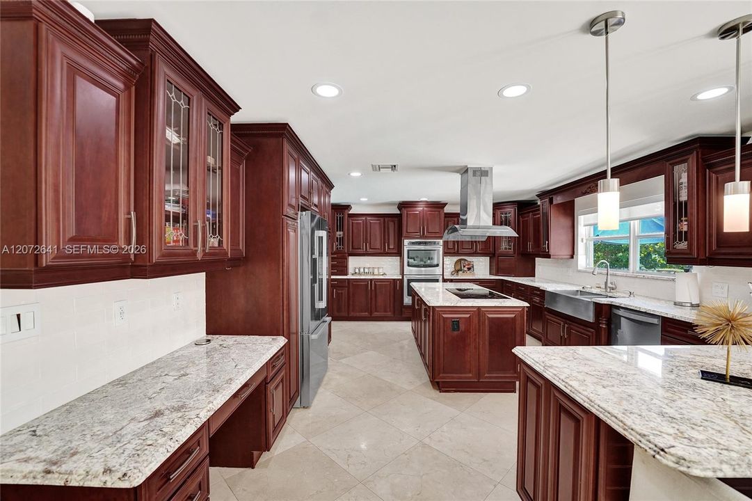 For Sale: $1,649,000 (4 beds, 2 baths, 4349 Square Feet)