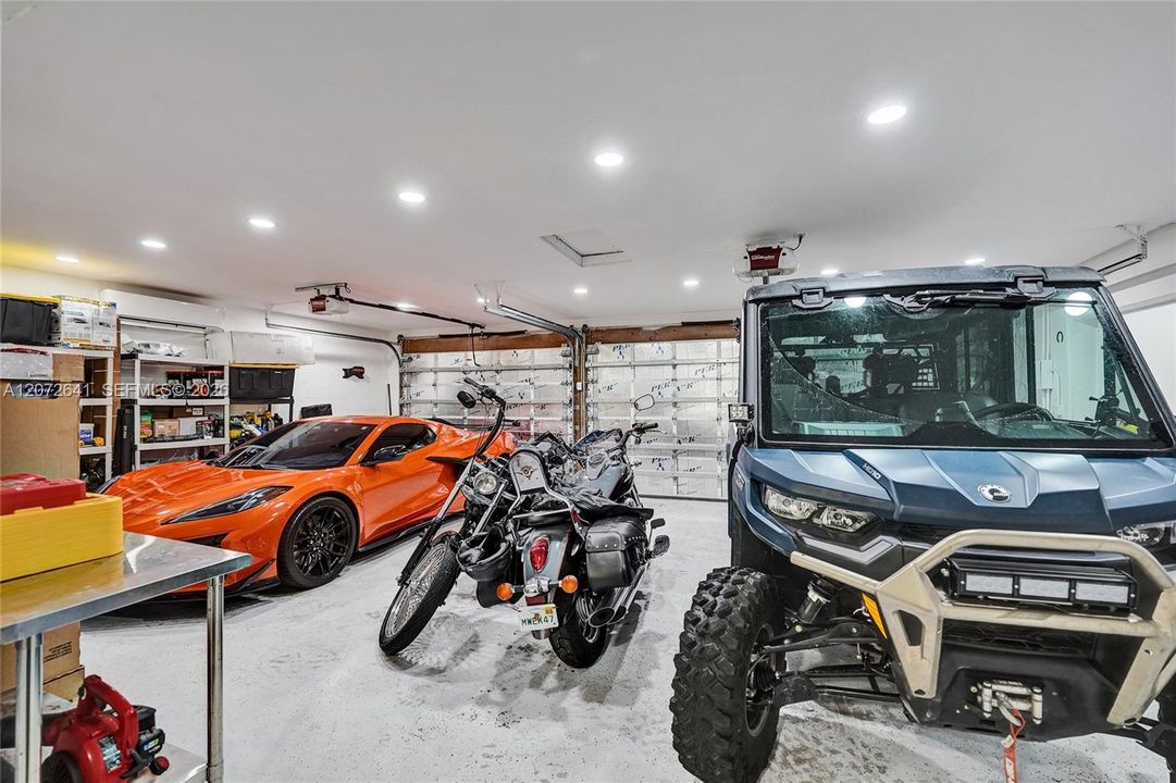 For Sale: $1,649,000 (4 beds, 2 baths, 4349 Square Feet)
