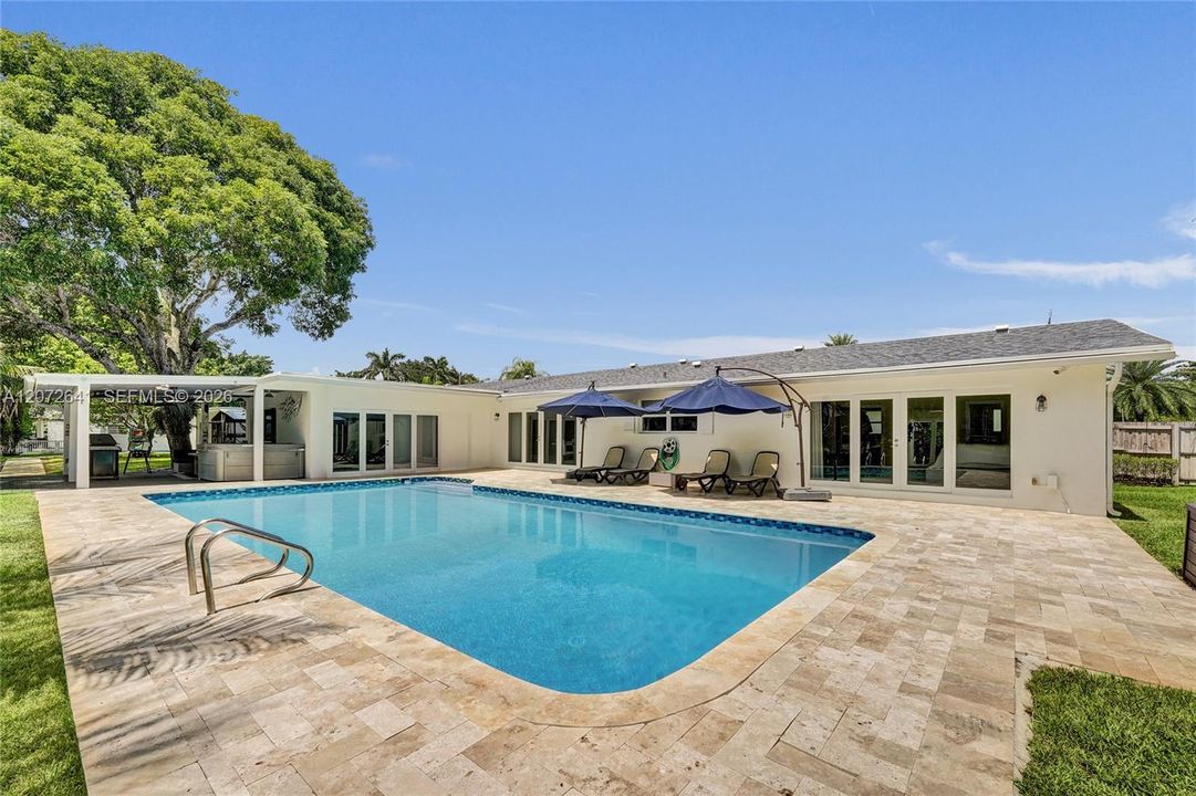 For Sale: $1,649,000 (4 beds, 2 baths, 4349 Square Feet)