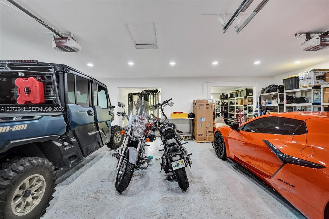 For Sale: $1,649,000 (4 beds, 2 baths, 4349 Square Feet)