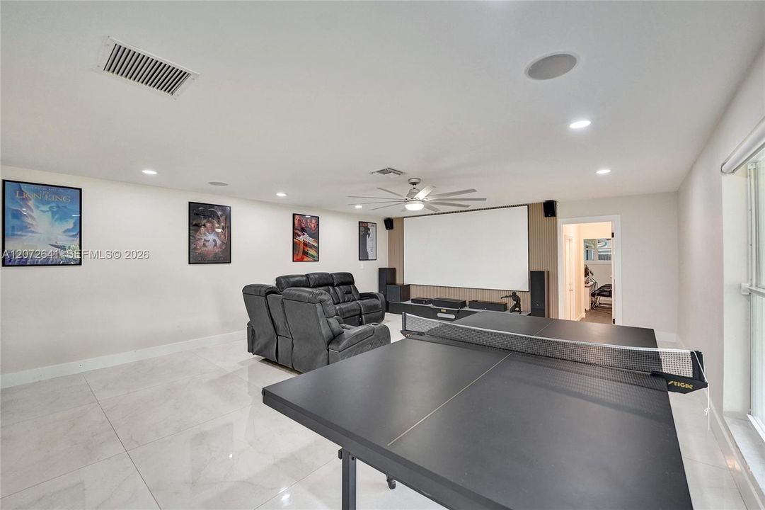 For Sale: $1,649,000 (4 beds, 2 baths, 4349 Square Feet)