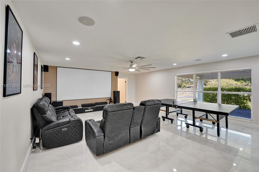 For Sale: $1,649,000 (4 beds, 2 baths, 4349 Square Feet)