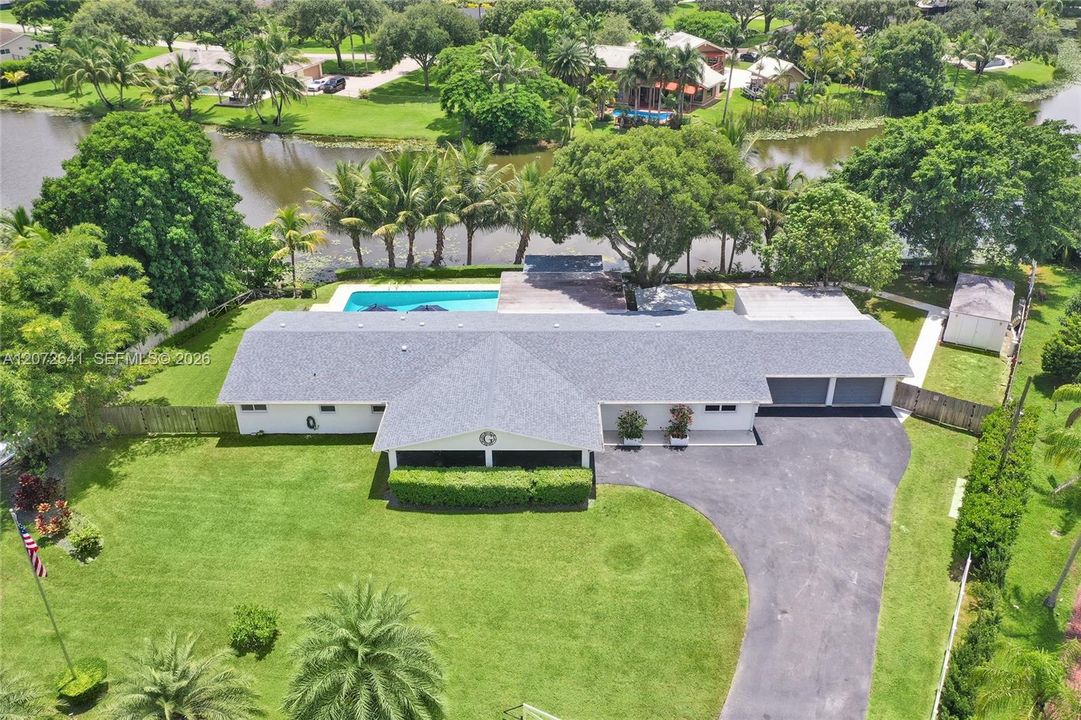 For Sale: $1,649,000 (4 beds, 2 baths, 4349 Square Feet)