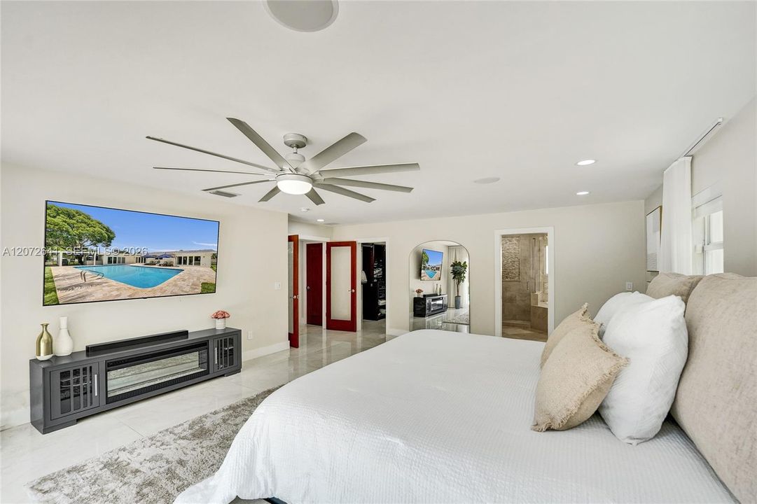 For Sale: $1,649,000 (4 beds, 2 baths, 4349 Square Feet)