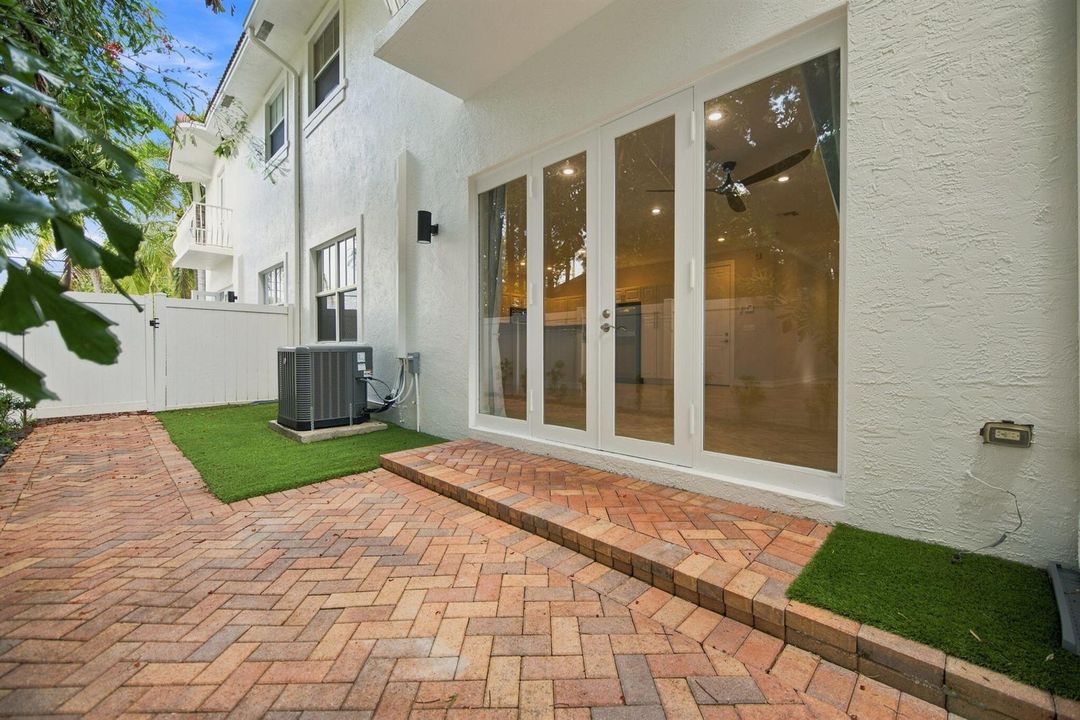 24-web-or-mls-3434-ne-13th-ave