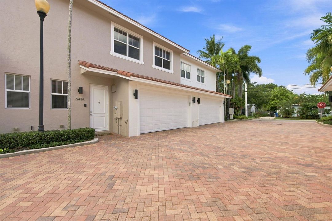 2-web-or-mls-3434-ne-13th-ave