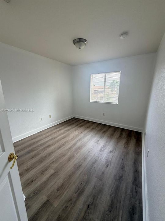 For Rent: $2,900 (3 beds, 2 baths, 1450 Square Feet)