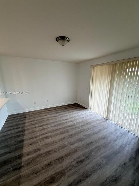 For Rent: $2,900 (3 beds, 2 baths, 1450 Square Feet)