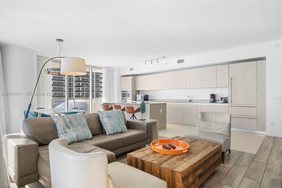 For Sale: $1,742,000 (3 beds, 3 baths, 1771 Square Feet)