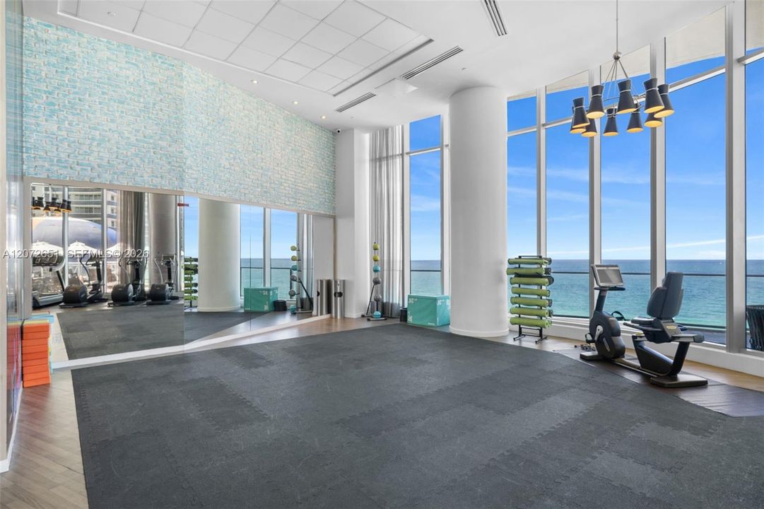 For Sale: $1,742,000 (3 beds, 3 baths, 1771 Square Feet)